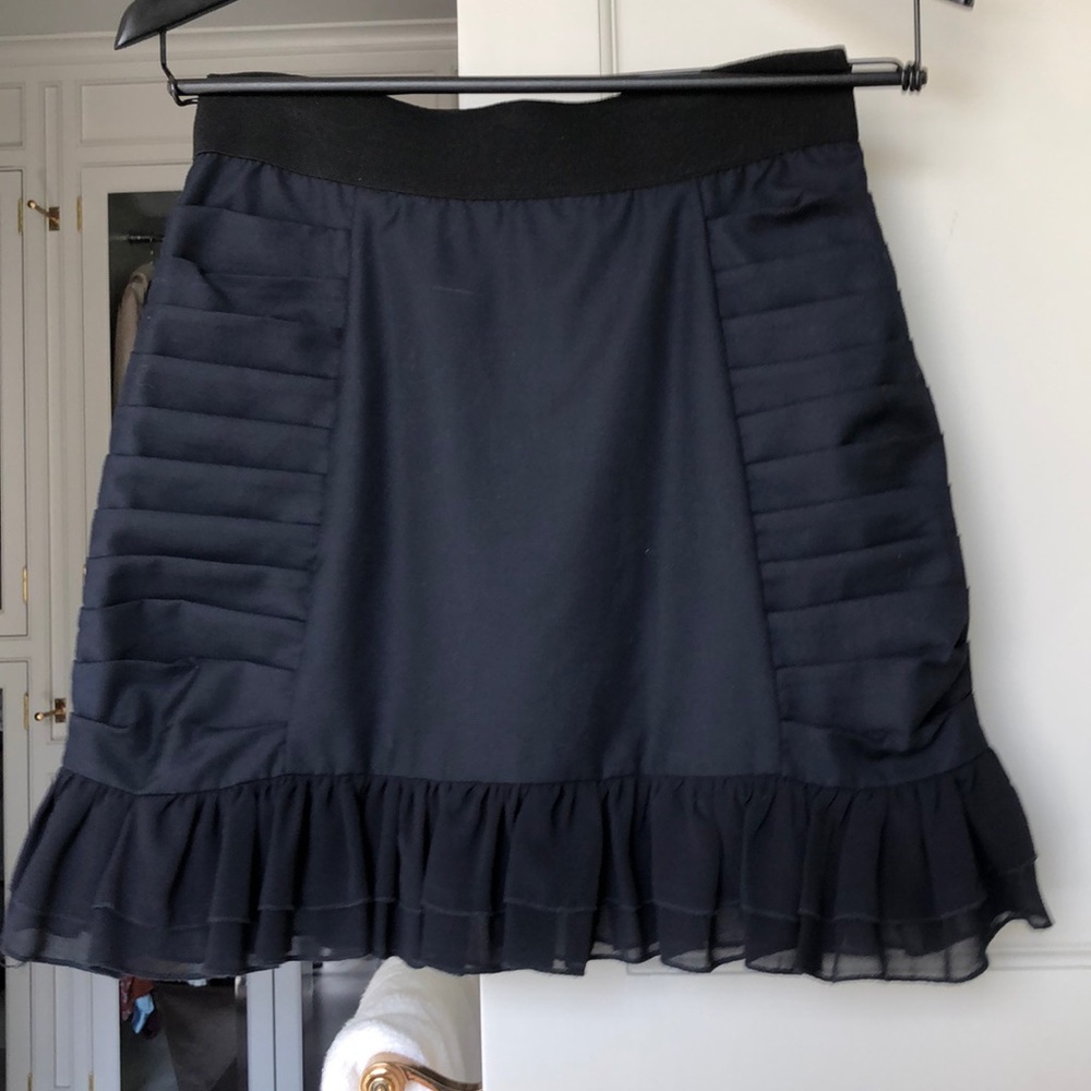 Navy mini skirt